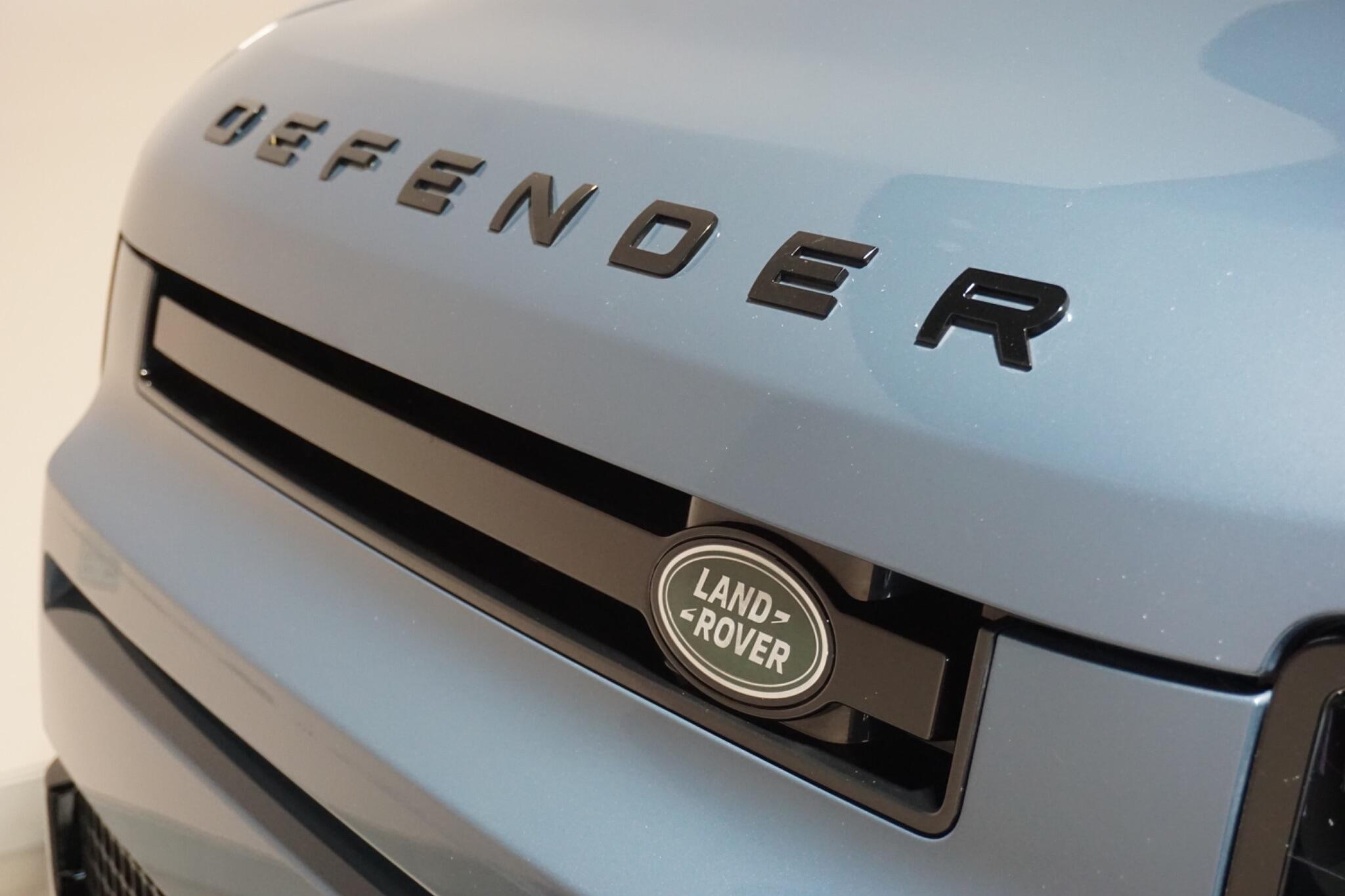 Land Rover Defender 90 3.0 D250 MHEV X-Dynamic HSE SUV 3dr Diesel Auto 4WD Euro 6 (s/s) (250 ps)